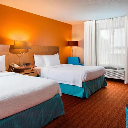 Fairfield Inn & Suites By Marriott Fort Myers Cape Coral Cypress Lake Extérieur photo