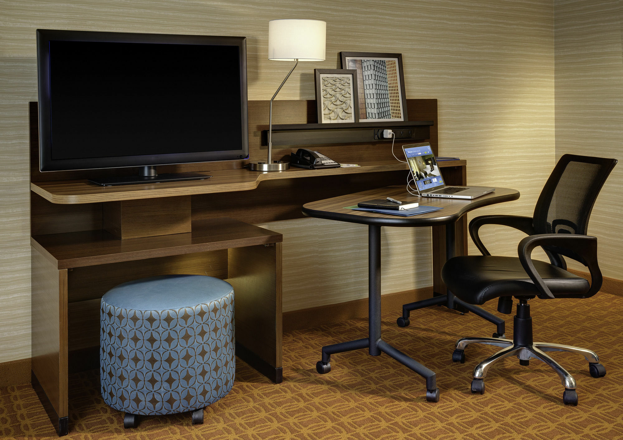 Fairfield & By Marriott Fort Myers Cape Coral Hotel